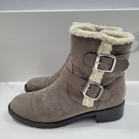 Unisa Taupe Fur Lined Ankle Bootie - Picture 8 of 14